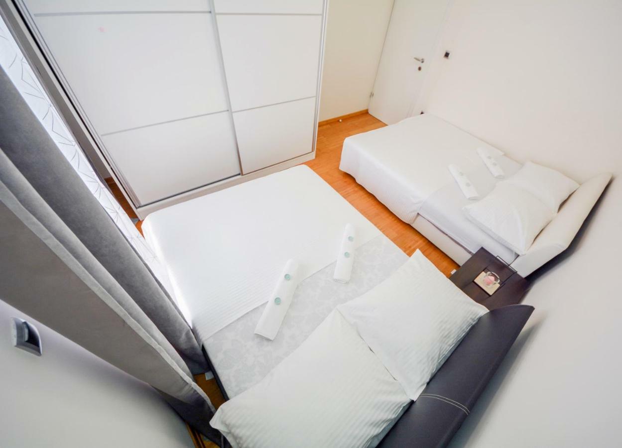 Apartments Lupe สปลิท ภายนอก รูปภาพ