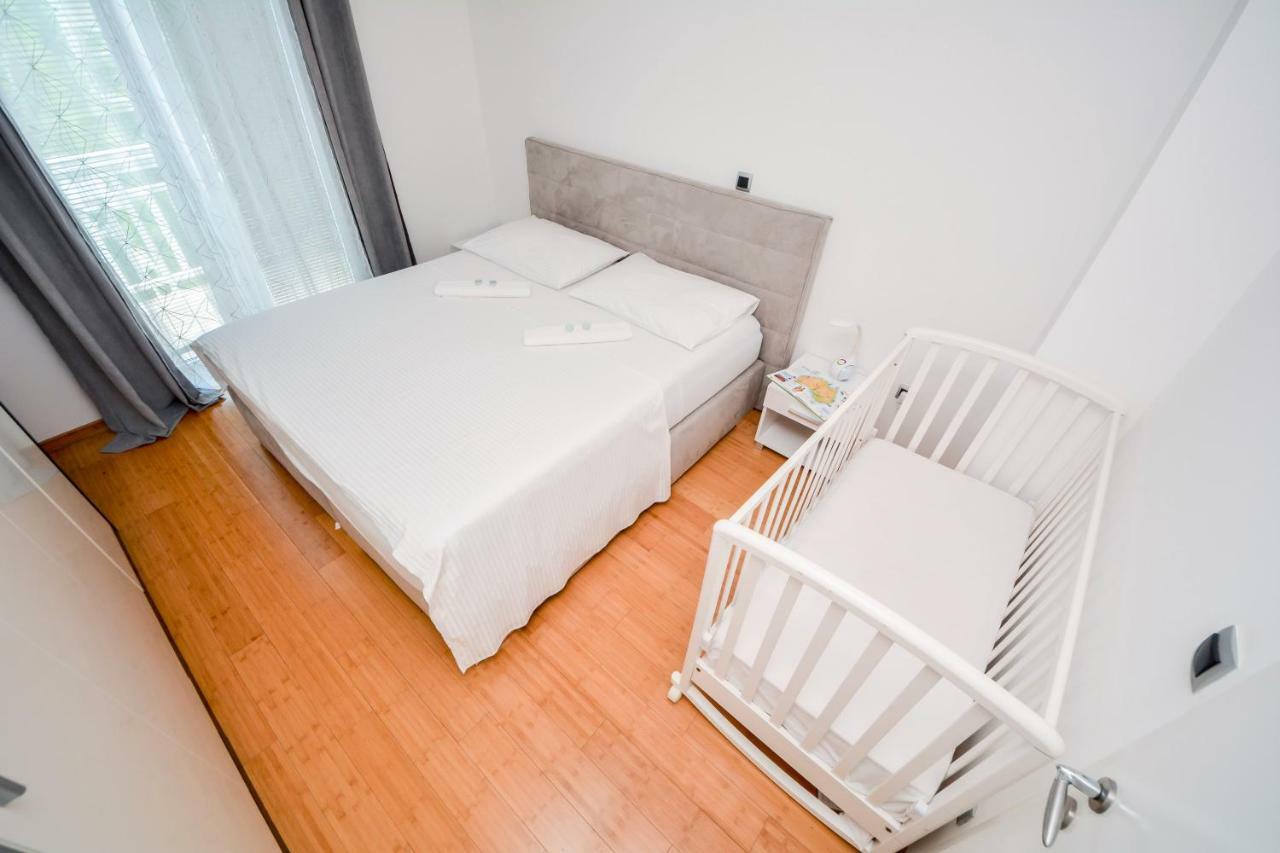 Apartments Lupe สปลิท ภายนอก รูปภาพ